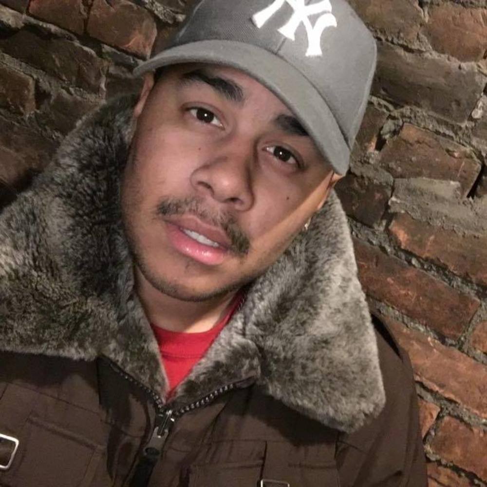 Meet your Posher, Makii